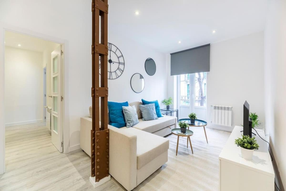 Encantador Apartamento Atocha Madrid Kültér fotó