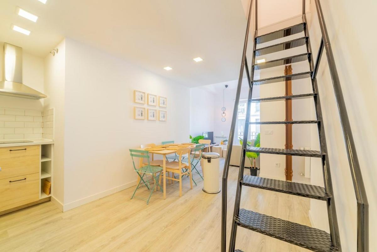 Encantador Apartamento Atocha Madrid Kültér fotó