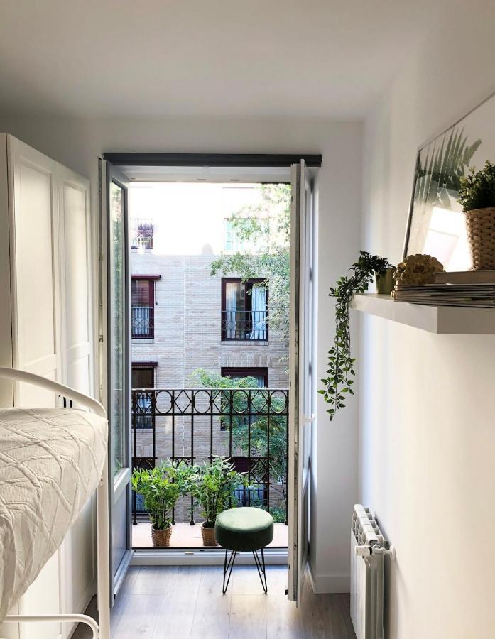 Encantador Apartamento Atocha Madrid Kültér fotó