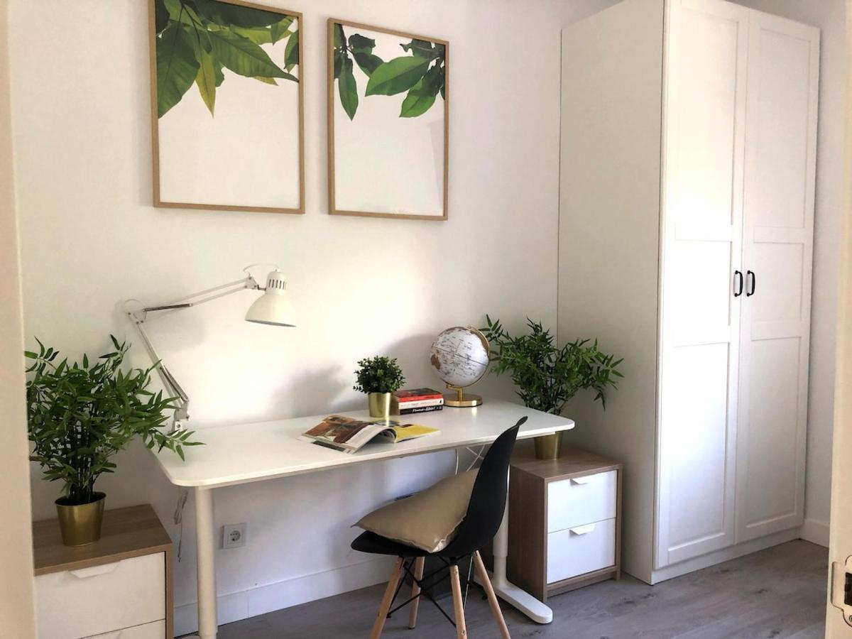 Encantador Apartamento Atocha Madrid Kültér fotó