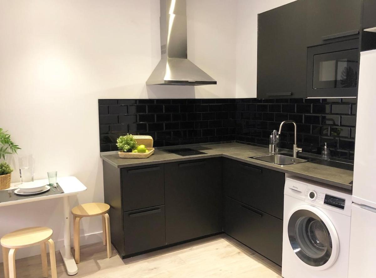 Encantador Apartamento Atocha Madrid Kültér fotó