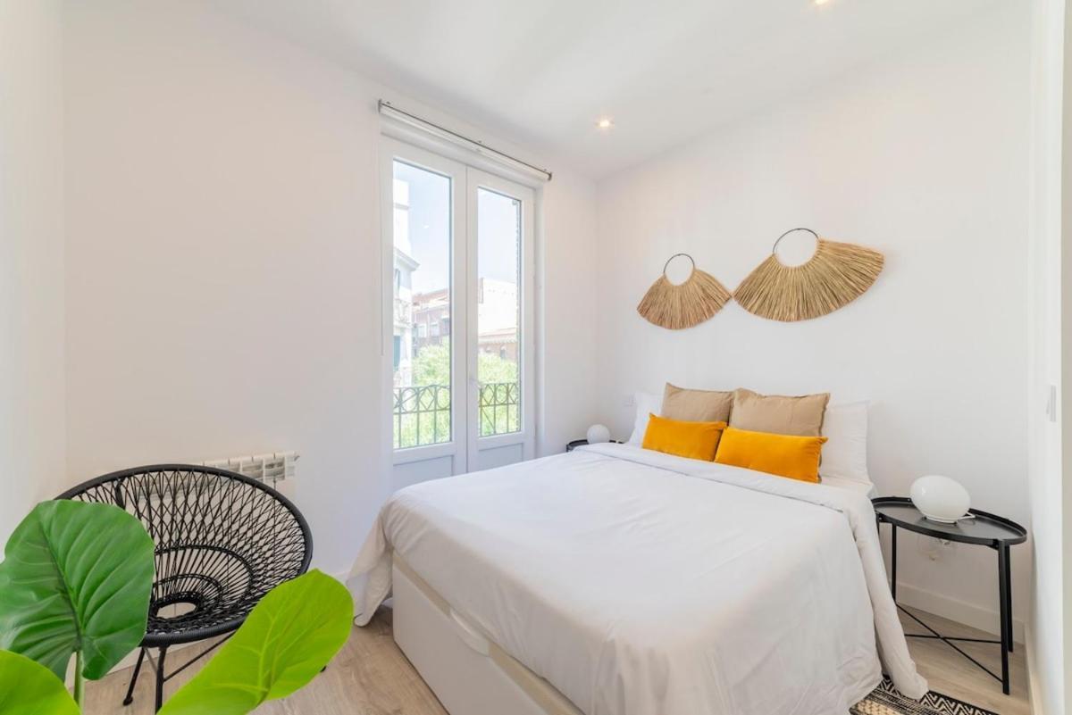 Encantador Apartamento Atocha Madrid Kültér fotó
