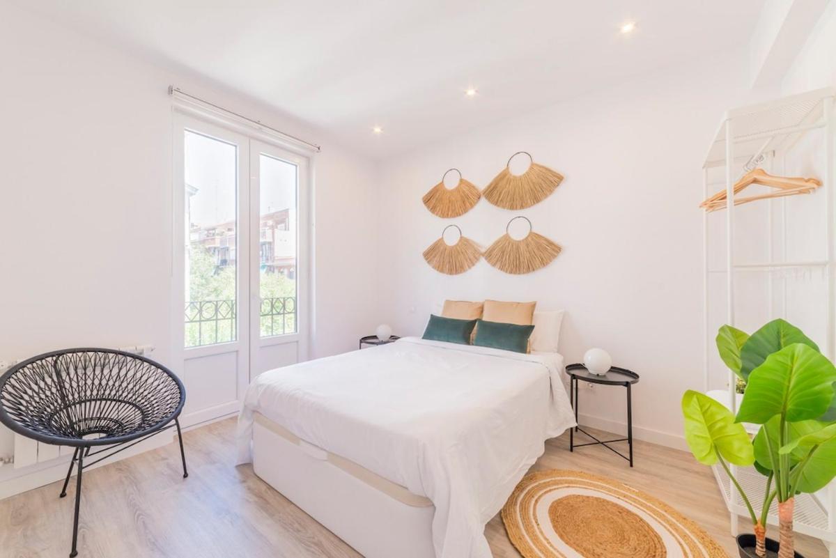 Encantador Apartamento Atocha Madrid Kültér fotó