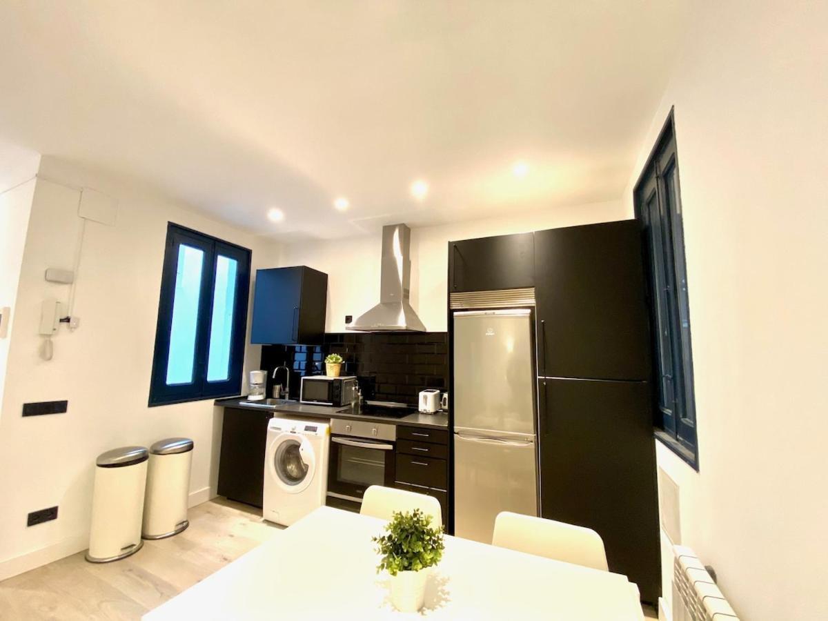 Encantador Apartamento Atocha Madrid Kültér fotó