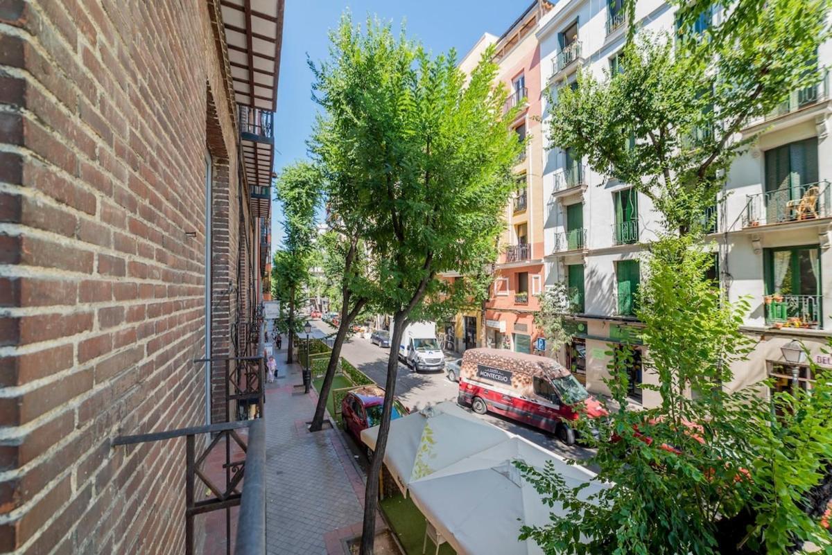 Encantador Apartamento Atocha Madrid Kültér fotó
