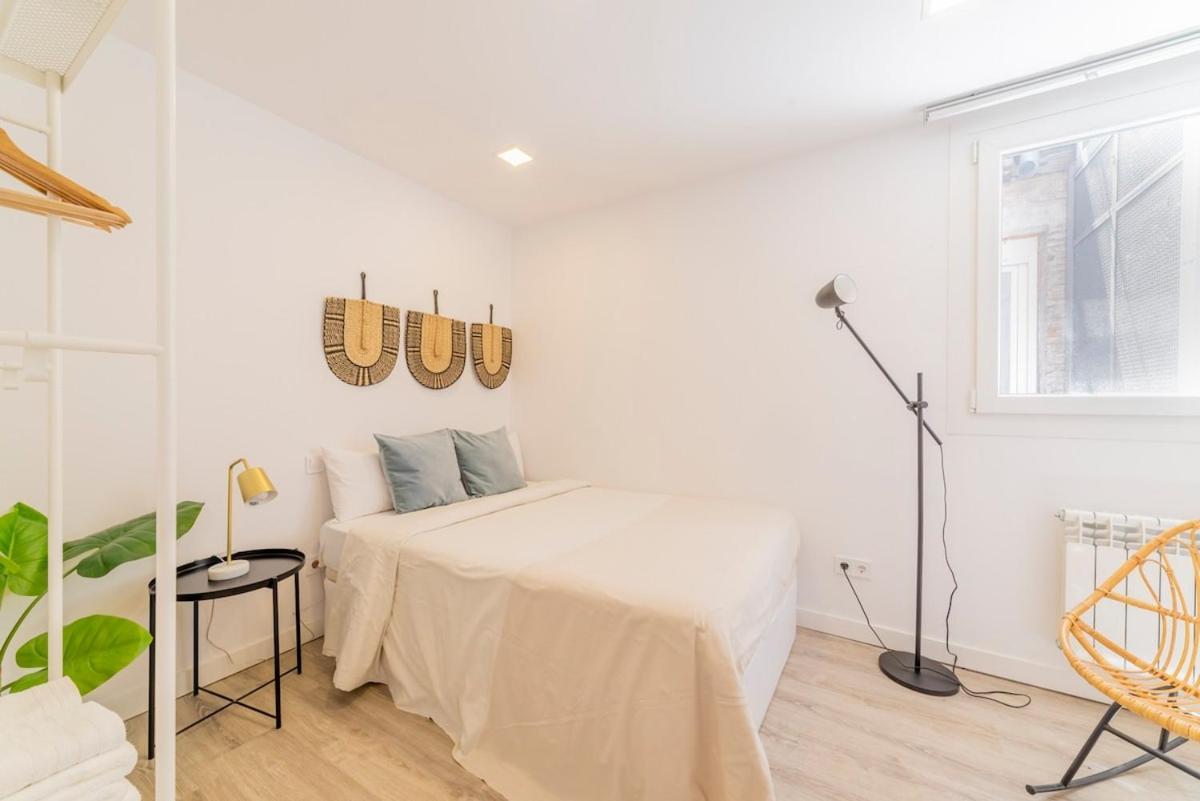 Encantador Apartamento Atocha Madrid Kültér fotó