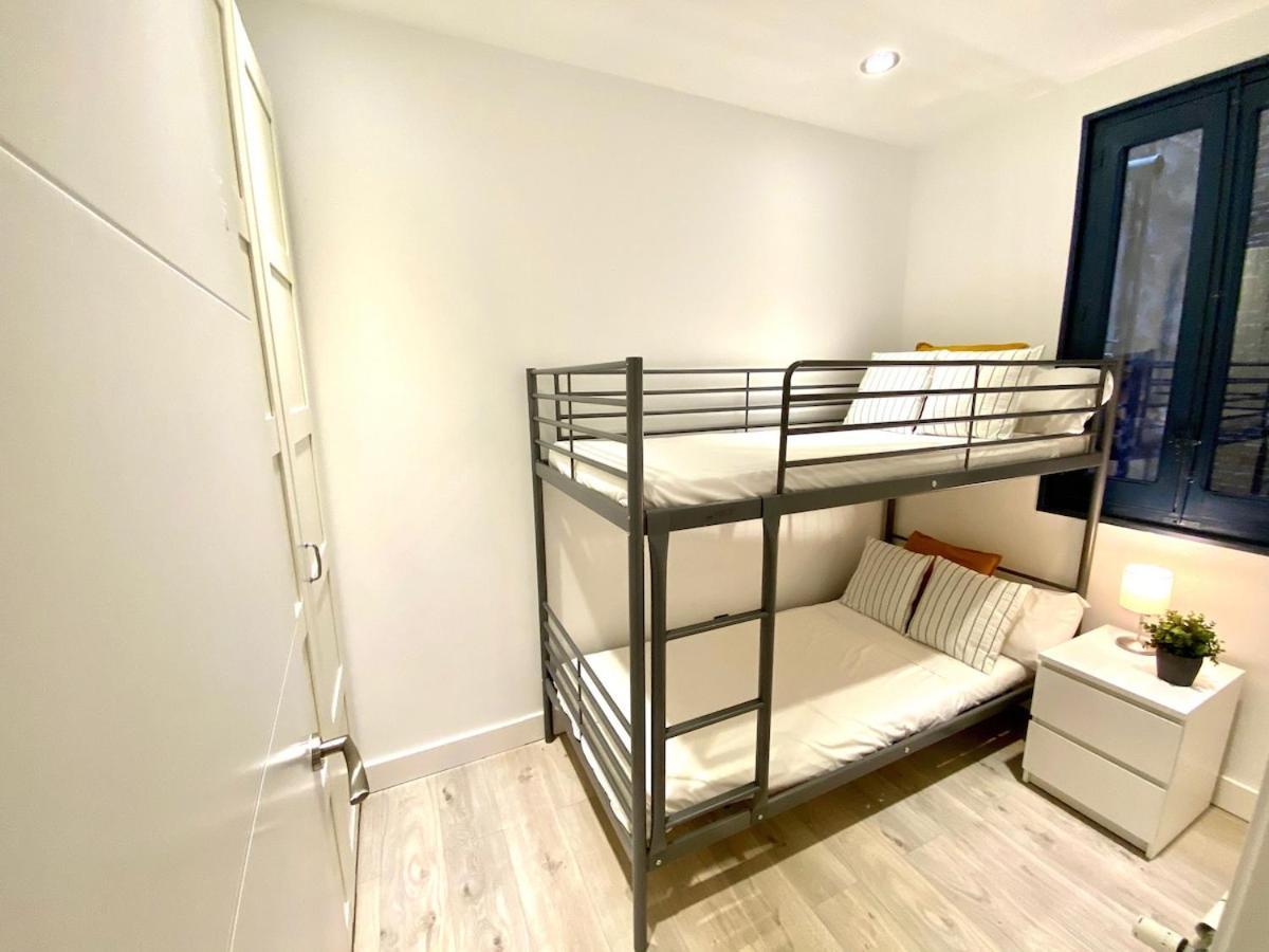 Encantador Apartamento Atocha Madrid Kültér fotó