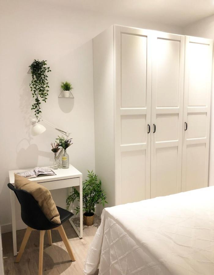 Encantador Apartamento Atocha Madrid Kültér fotó
